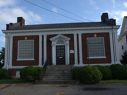 elliott carnegie library hickory