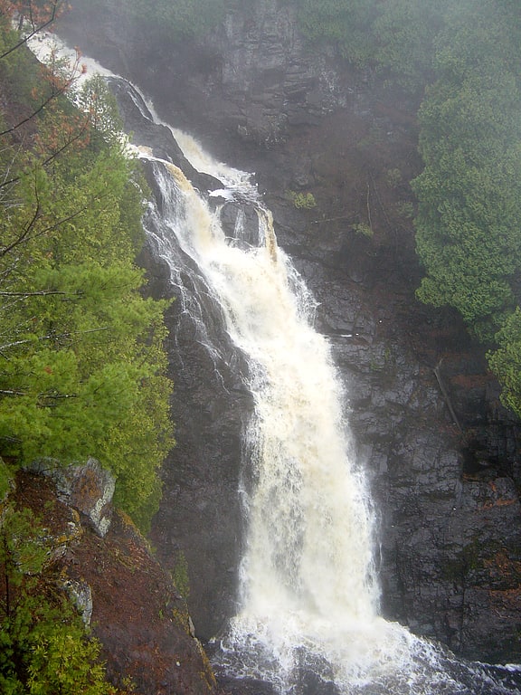 big manitou falls park stanowy pattison