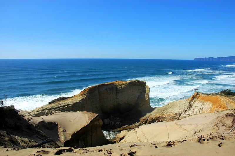 cape kiwanda state natural area pacific city