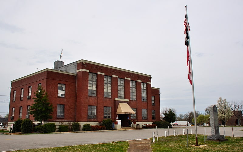 lewis county courthouse hohenwald