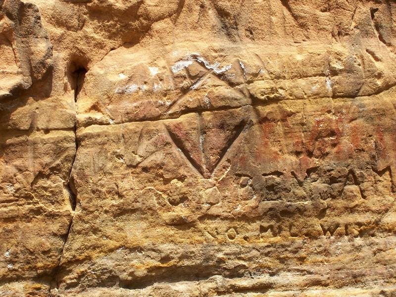 roche a cri petroglyphs park stanowy roche a cri