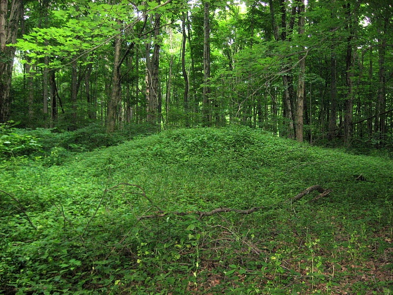 orators mound glen helen nature preserve