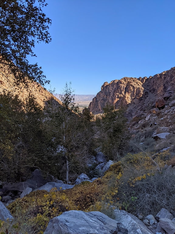 tahquitz canyon palm springs