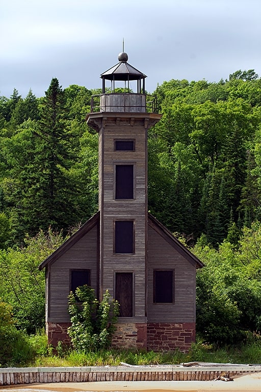 grand island east channel lighthouse