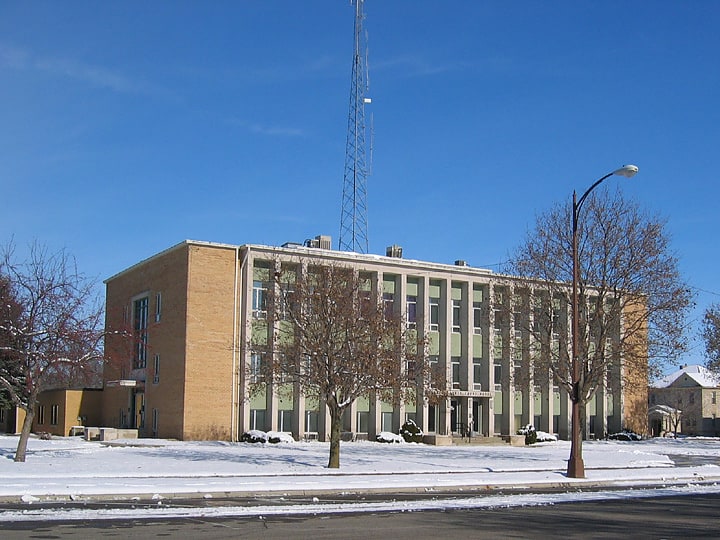 emmet county courthouse estherville