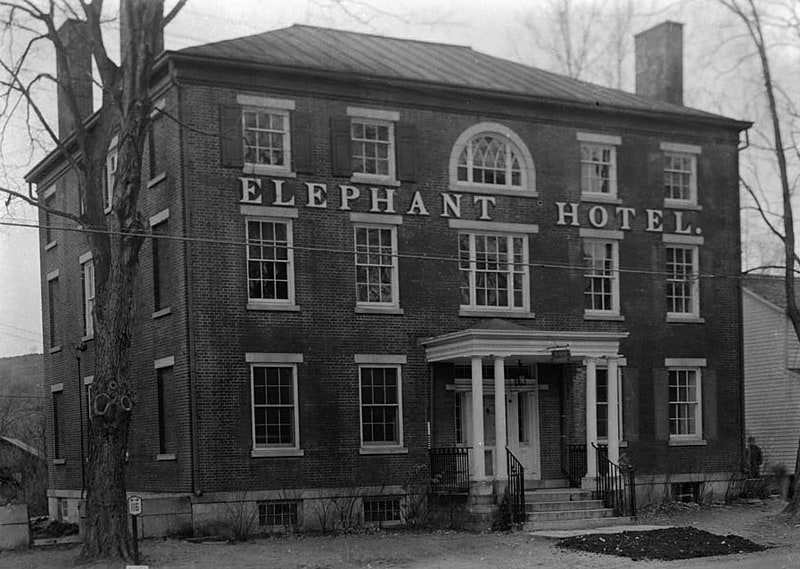 elephant hotel somers