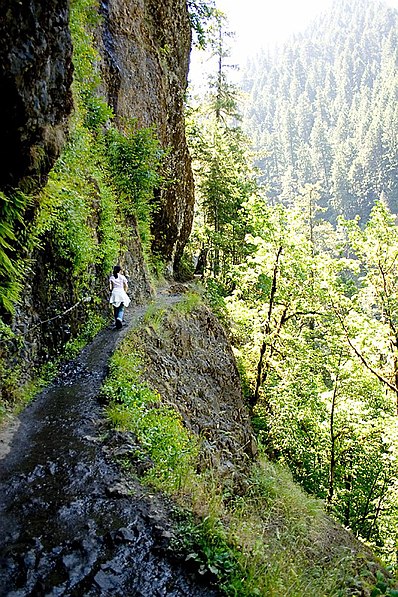 Eagle Creek waterfalls