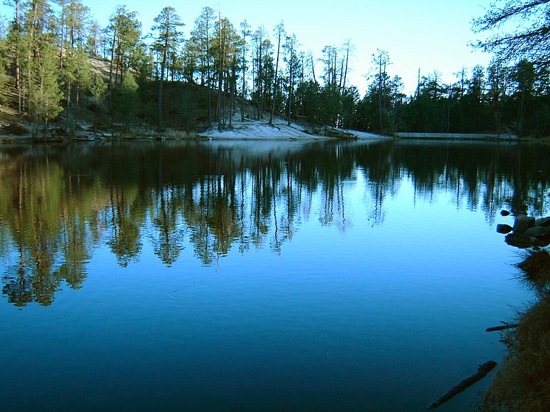 Rose Canyon Lake