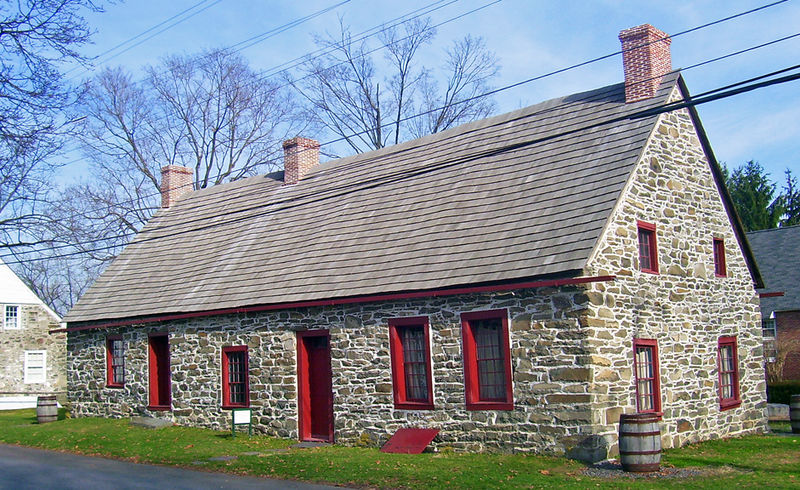 Huguenot Street Historic District