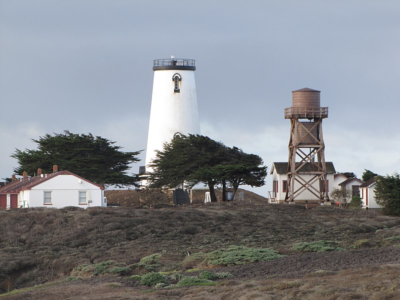 Piedras Blancas Light Station