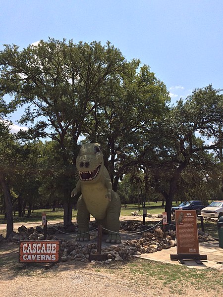 Cascade Caverns