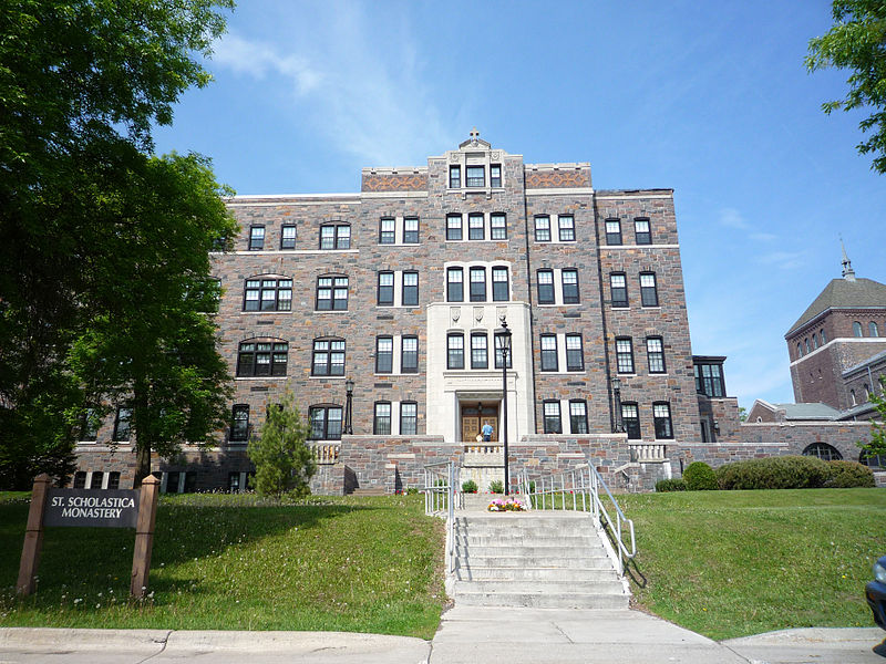 Collège St. Scholastica