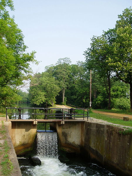 Raritan and Delaware Canal