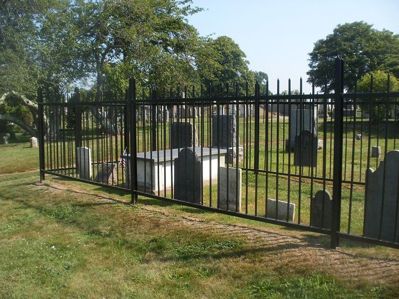 Common Burying Ground and Island Cemetery