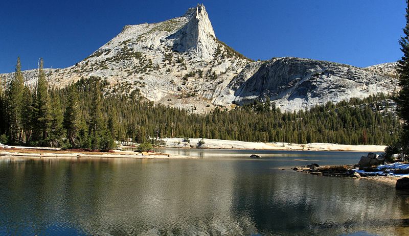 Cathedral Lakes