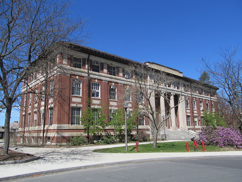 Universidad de Massachusetts Amherst