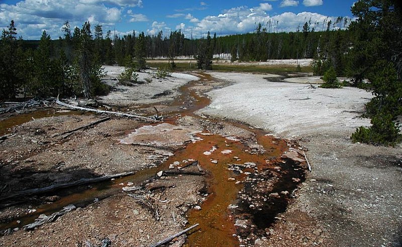 Echinus Geyser