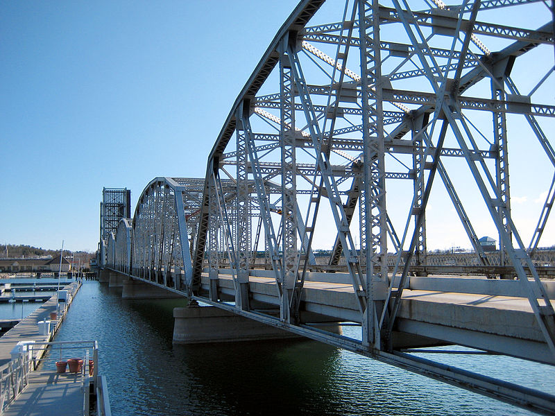 Sturgeon Bay Bridge