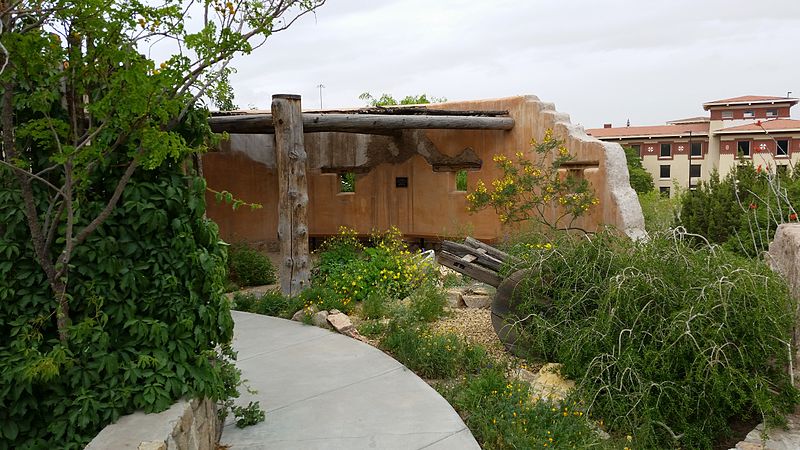 Museo del centenario y jardines del desierto de Chihuahua