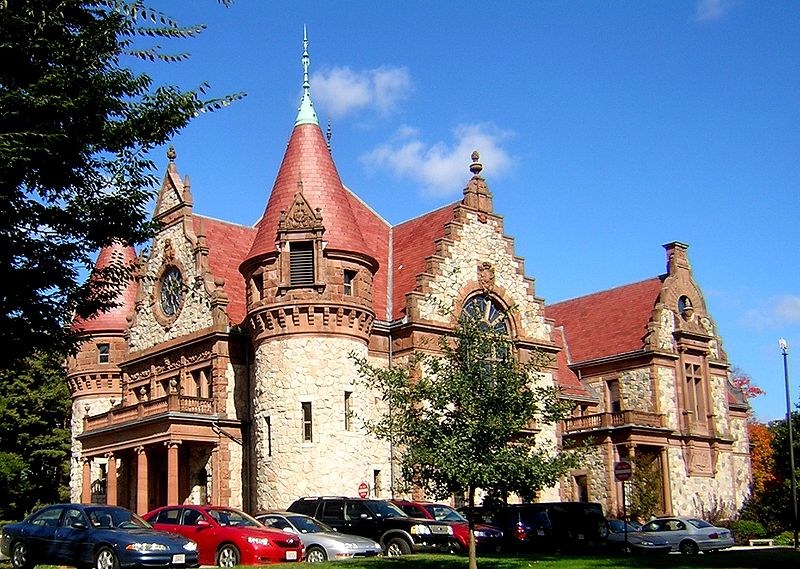 Wellesley Town Hall