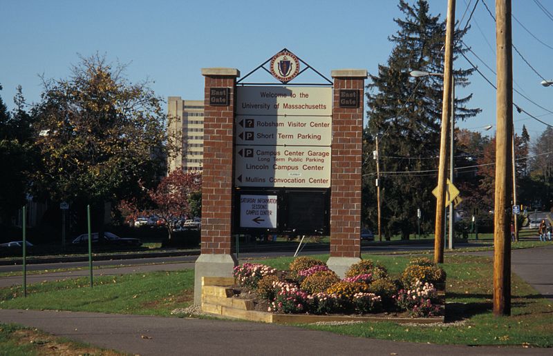 Universidad de Massachusetts Amherst