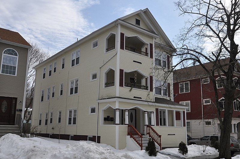 Woodford Street Historic District