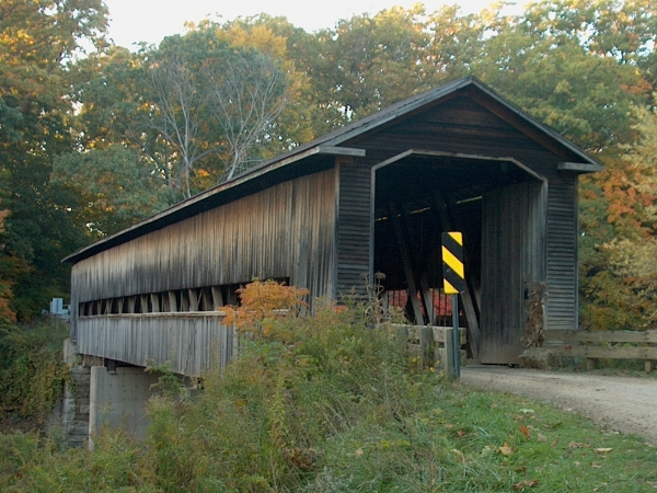 Middle Road Covered Bridge