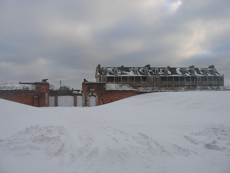 Fort Wayne, Detroit