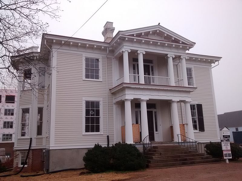 Lewis-Smith House