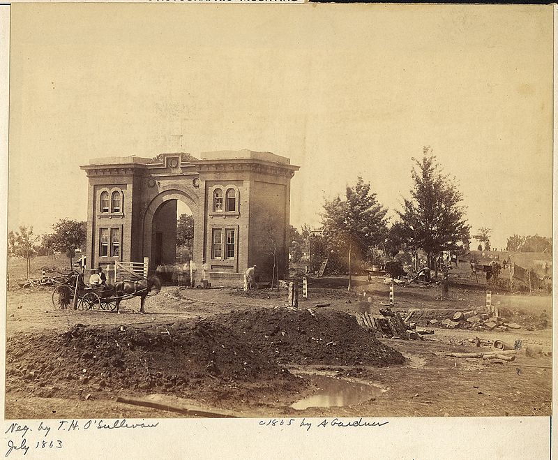 Evergreen Cemetery gatehouse