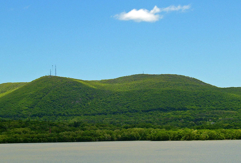 Beacon Mountain