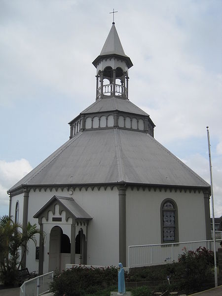 Église du Saint-Esprit de Kula