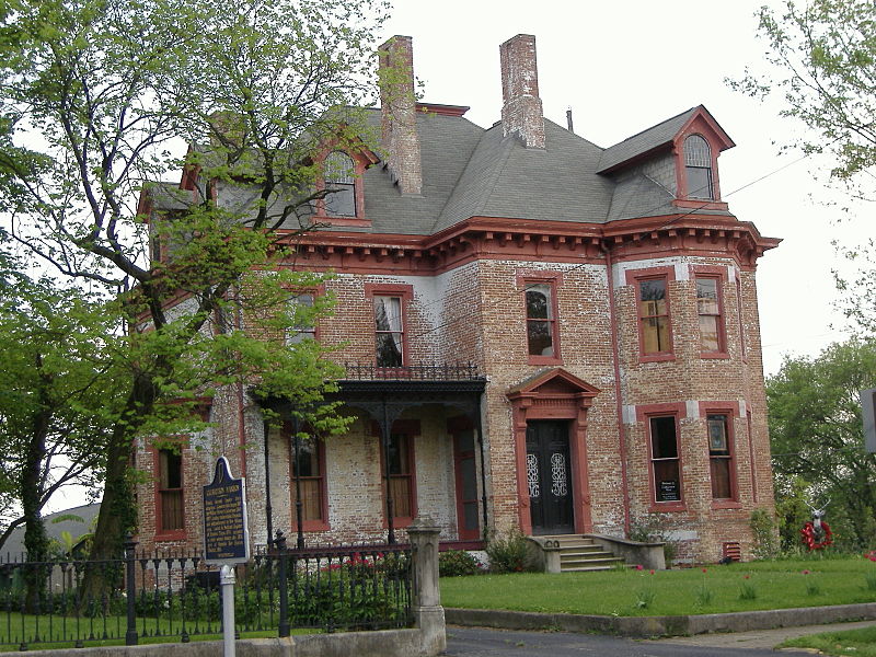 Mansion Row Historic District