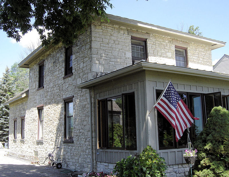 East River Road Historic District