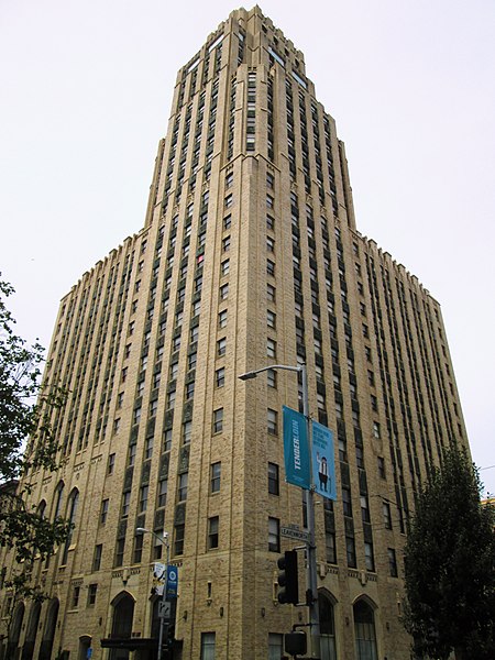 McAllister Tower Apartments