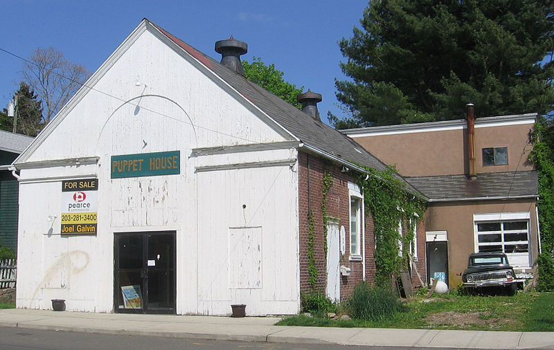 Stony Creek Puppet House