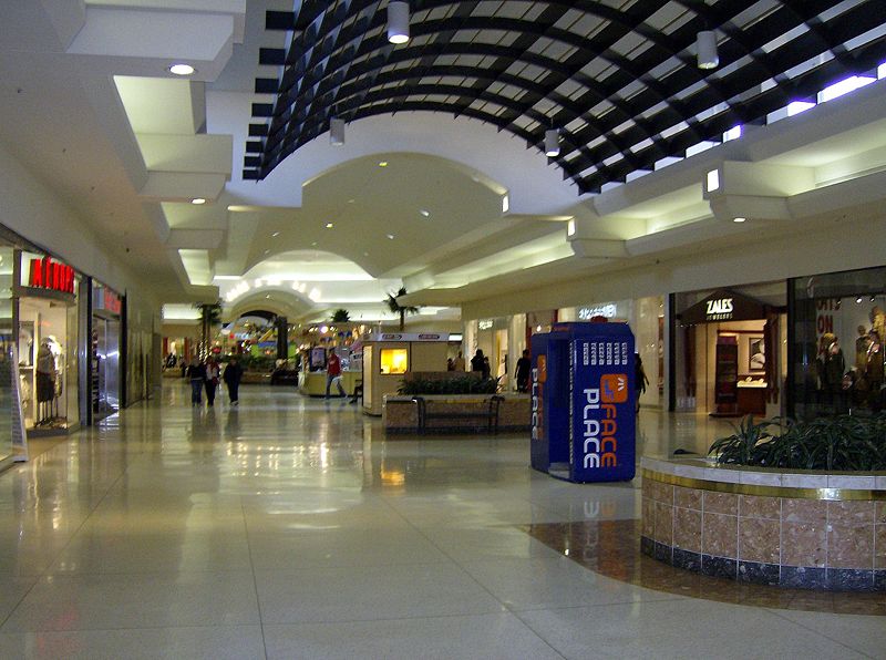 Oakland Mall