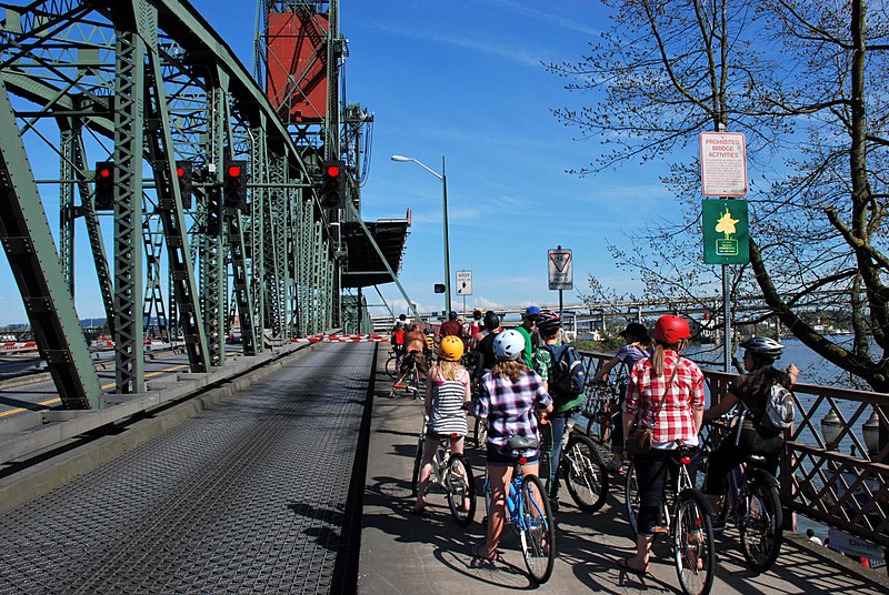 Hawthorne Bridge