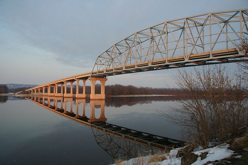 Wabasha–Nelson Bridge