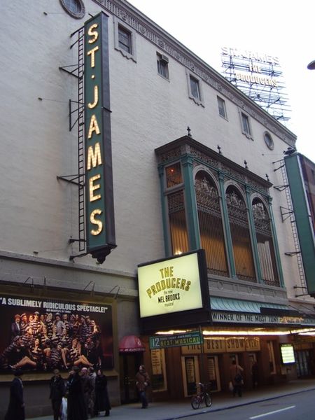 Teatro Saint James