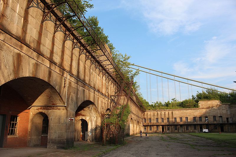 Fort Tompkins