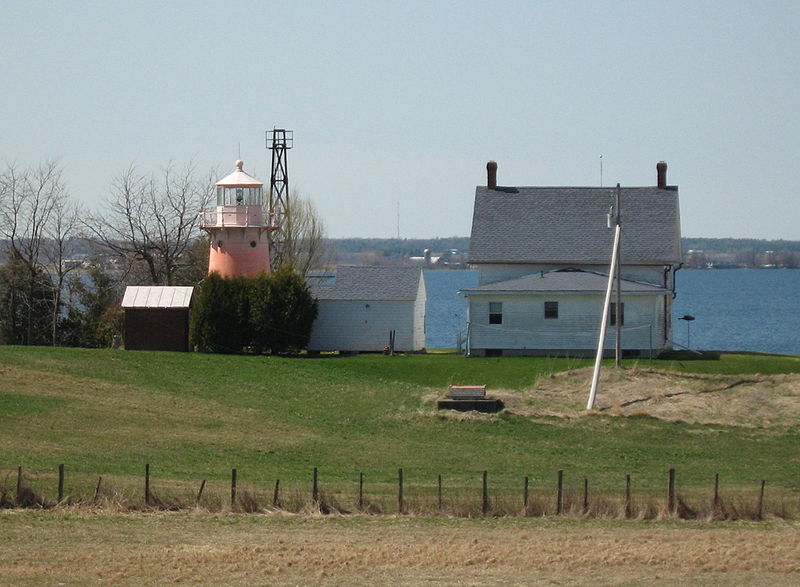 Isle La Motte Light