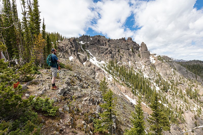 Sepulcher Mountain