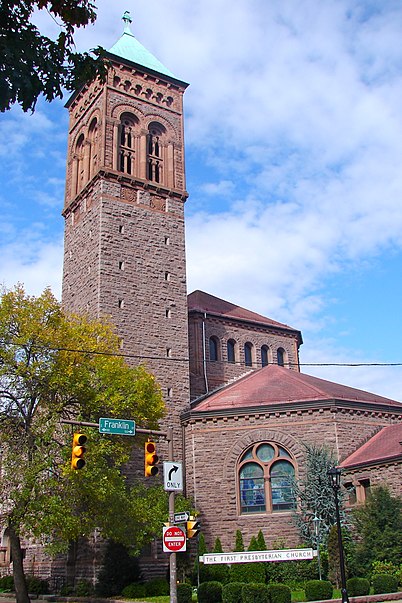 River Street Historic District