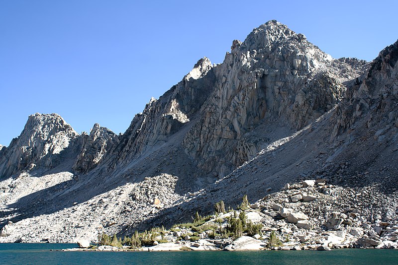 Kearsarge Pinnacles