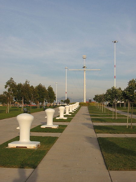 Middle Harbor Shoreline Park