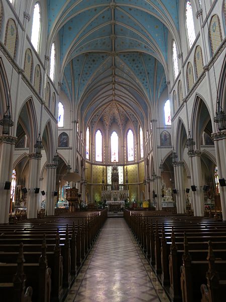 Basilica of Sainte Anne de Détroit