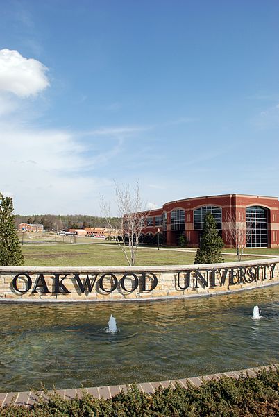 Université Oakwood