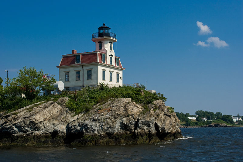 Phare de Pomham Rocks