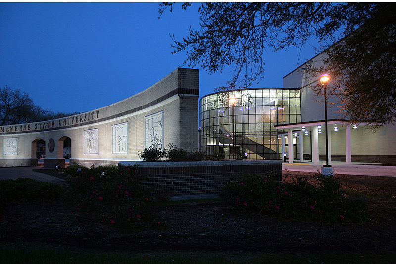 Université d'État McNeese